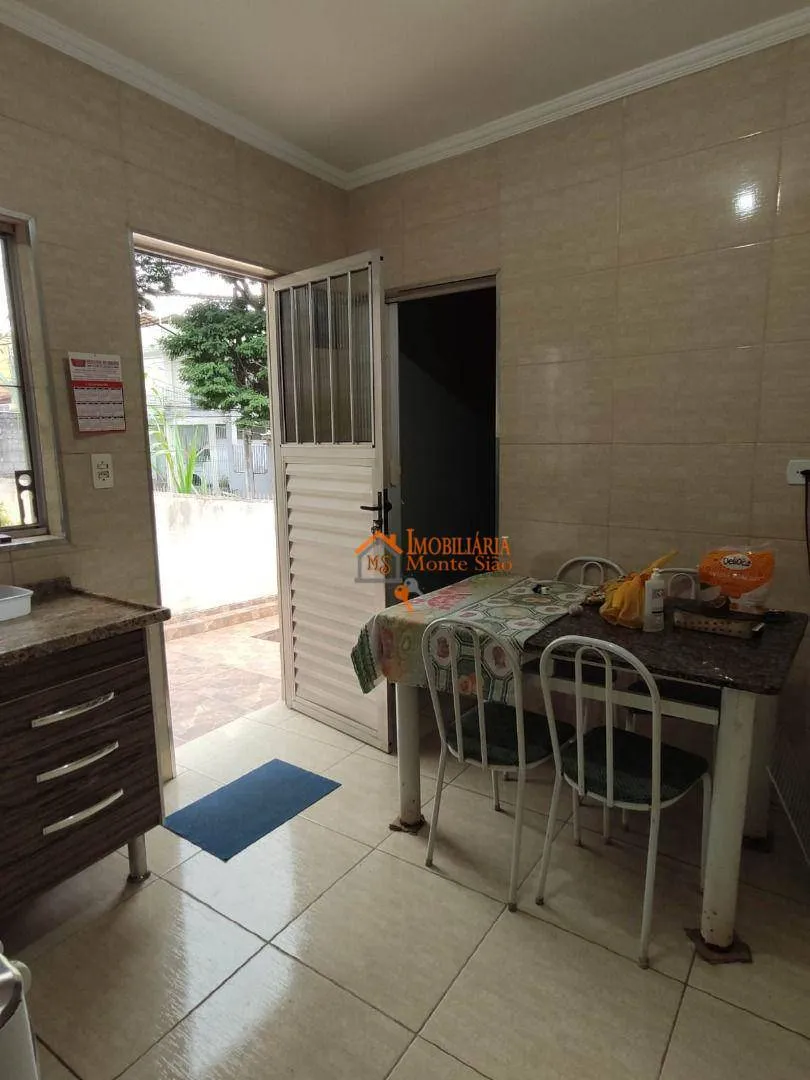 Imagem Casa com 2 dormitórios à venda, 67 m² por R$ 320.000,00 - Vila São João Batista - Guarulhos/SP