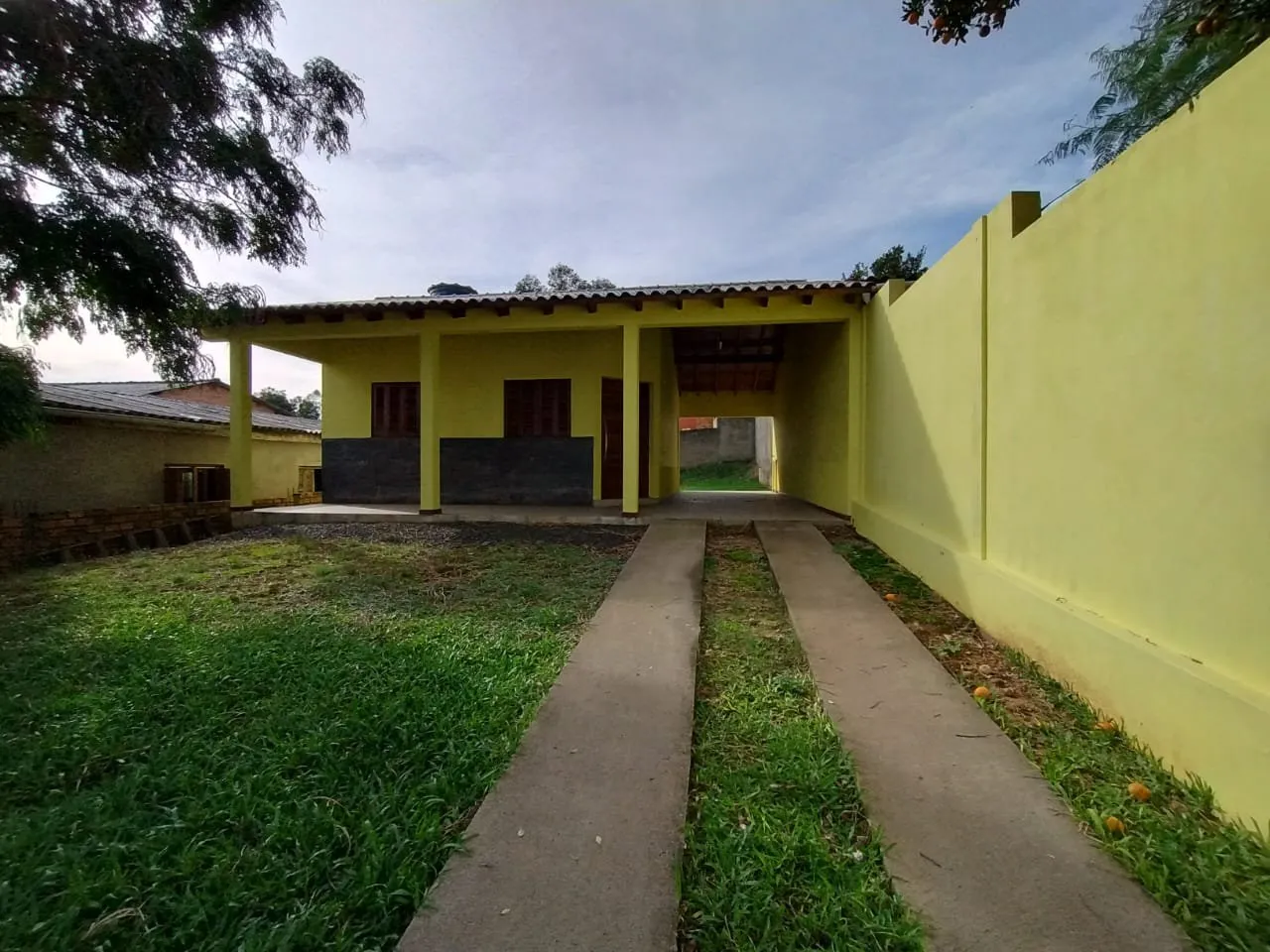 Imagem Casa à venda em Mendanha, Viamão: confira essa oportunidade!