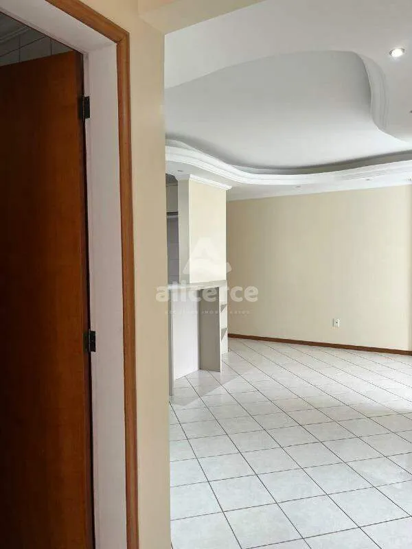 Imagem Apartamento à venda - 3 quartos I 1 suíte I 85m² I Semi mobiliado I Piscina - em Barreiros São José