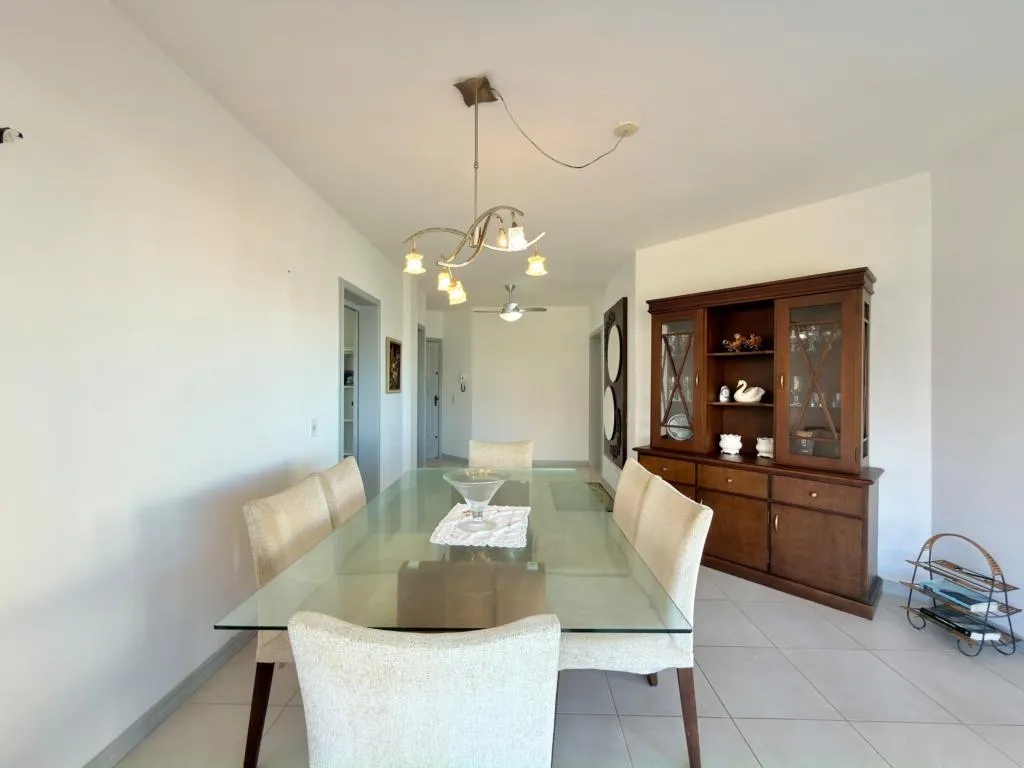 Foto do imóvel: Apartamento 3 Dormitórios - Bairro Centro em Rua Moema