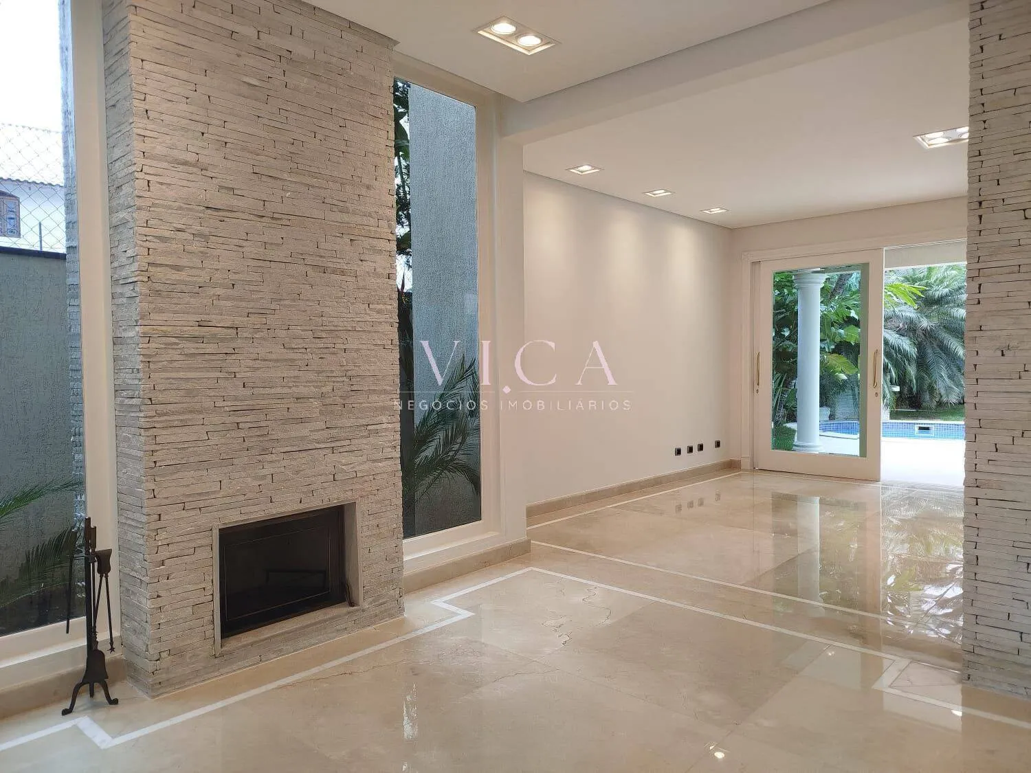 Imagem Casa para venda com 4 dormitórios, 450m2 - por R$ 3.900.000 - Alphaville