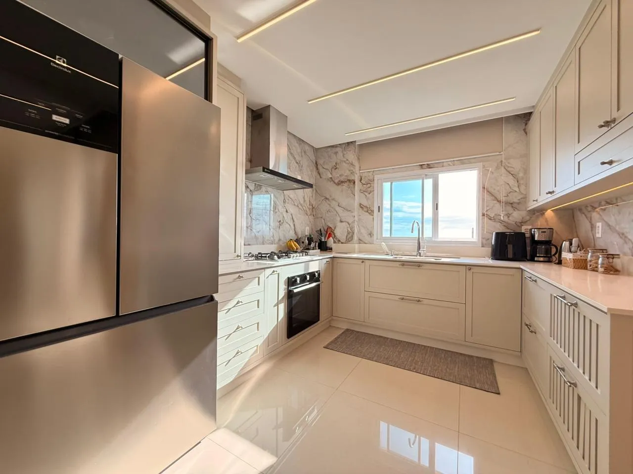 Imagem Apartamento com vista para o mar à venda com 292m2 por R$ 9.500.000,00