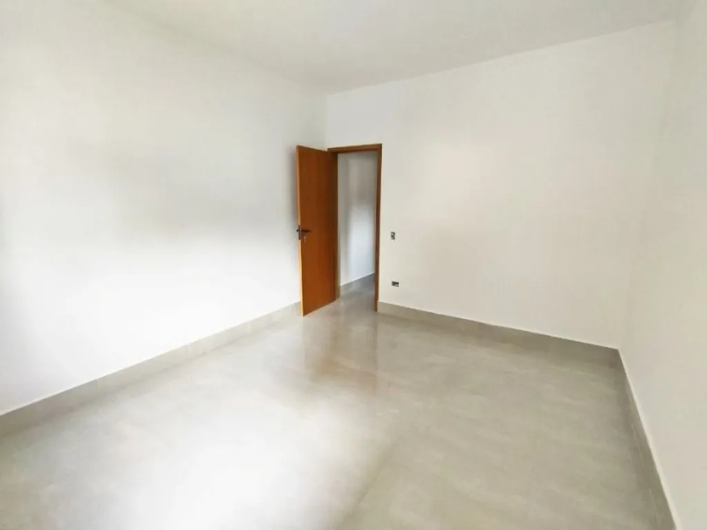 Imagem CASA COM 130,00 m² - OCIAN - PRAIA GRANDE SP