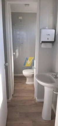 Imagem Sala comercial ampla no coração do Parque das Nações.
