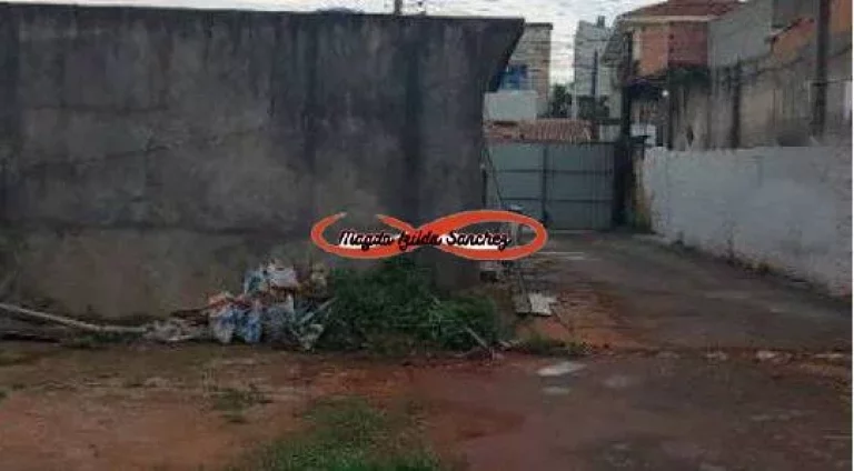 Imagem TERRENO À VENDA EM ARTUR ALVIM - Apenas a 900 m da estação do metrô.