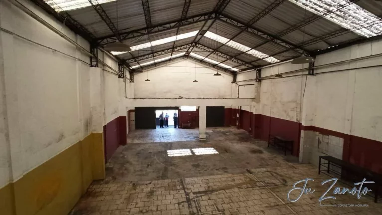Imagem Galpão Comercial no principal acesso a Paranaguá