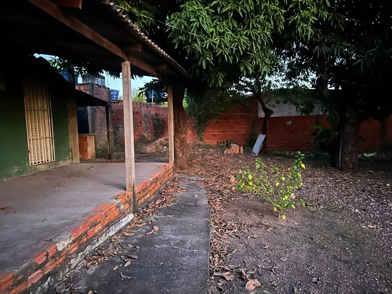 Imagem Terreno com casa a venda- Bairro Dr Fábio 2 | Cuiabá/ MT