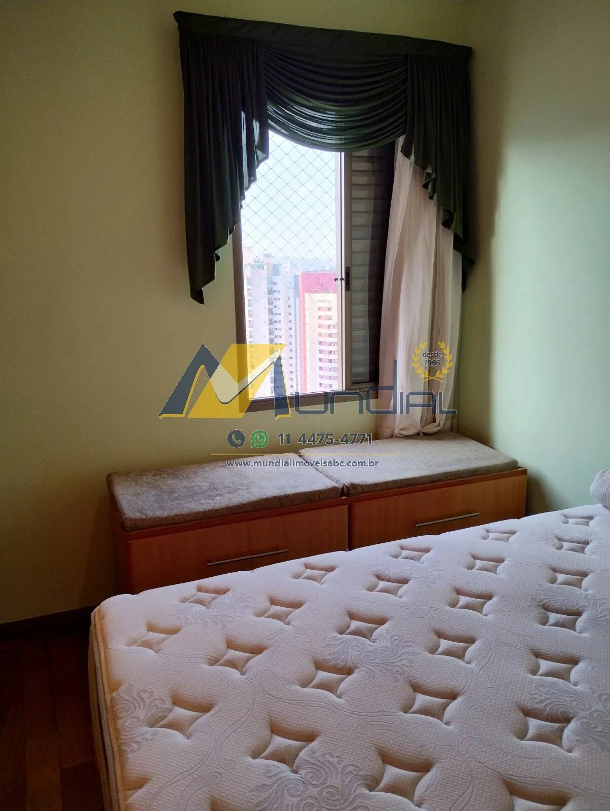 Imagem Apartamento Mobiliado para Locação - 100 m², Último Andar