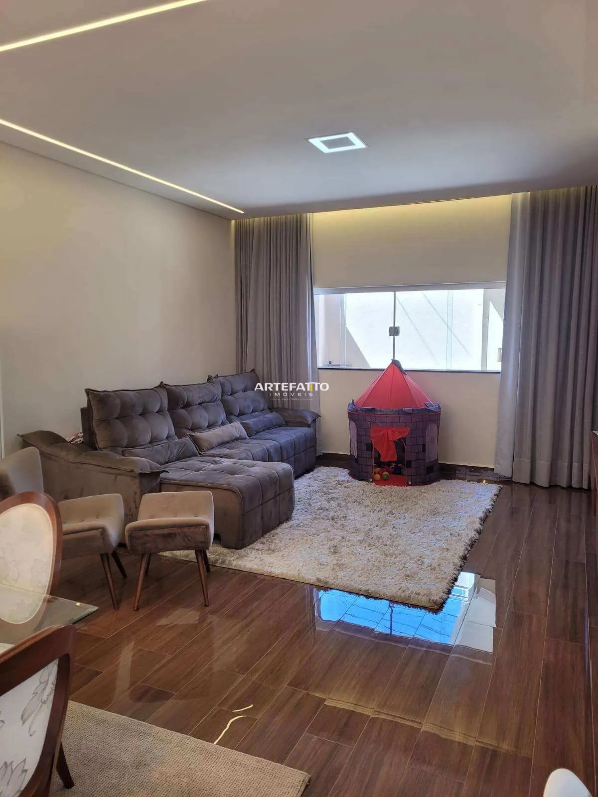 Imagem Casa à venda em Franca, Prolongamento Jardim Flórida, com 3 quartos, 213m2