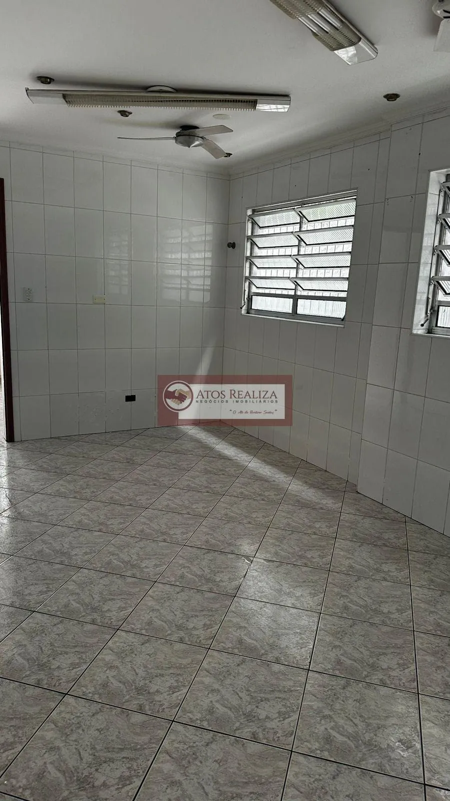Imagem Casa à Venda e Locação no Jardim Taquaral, SP - 3 Dorms, 160m²