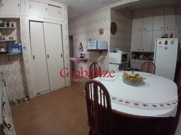 Imagem Apartamento à venda com 176m², 3 quartos, 1 suíte, 2 vagas no Gonzaga em Santos por R$799.000,00