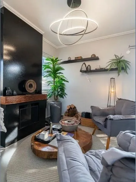 Imagem Vende-se cobertura com 2 dormitórios, sendo 1 suíte no bairro Auxiliadora