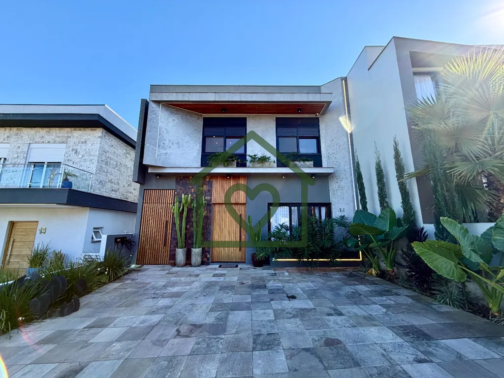 Casa de Luxo à Venda 
 
Se você procura por conforto, segurança e sofisticação, esta é a casa ...