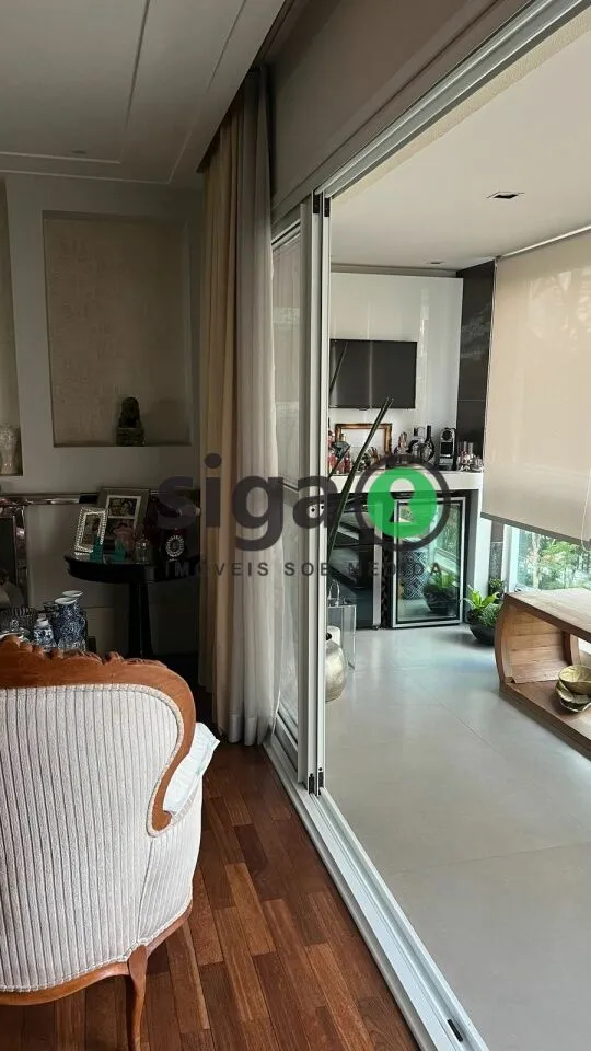 Imagem Apartamento na Vila Andrade de 3 Quartos com 3 Vagas - 128m² à Venda.