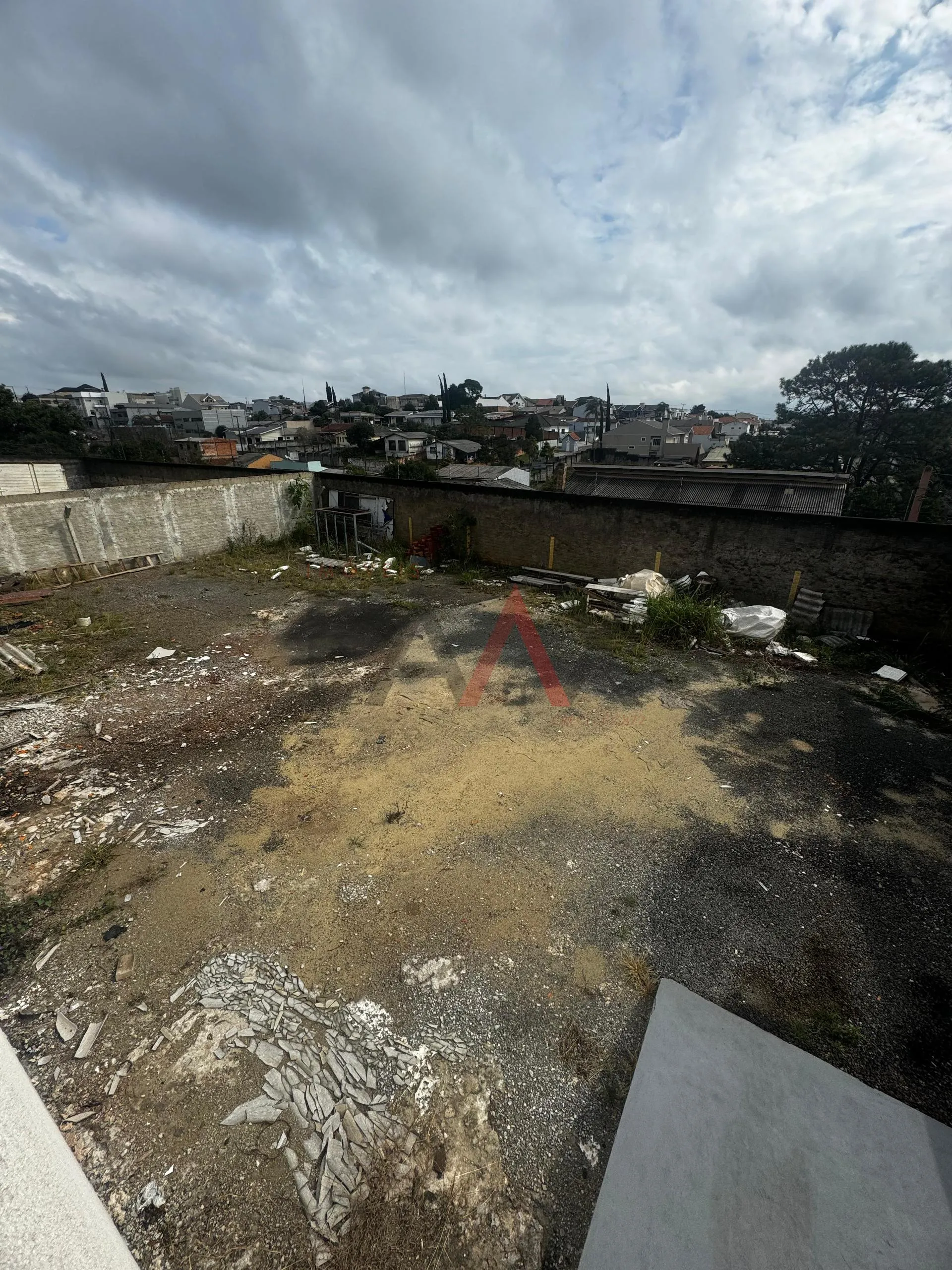 Imagem Sala Comercial de Esquina para locação no centro GUARAPUAVA - PR