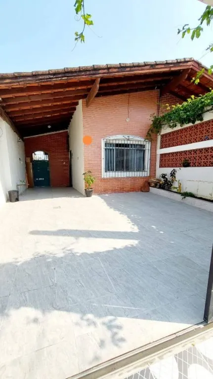 Imagem CASA COM 90,00 m² - MARACANÃ - PRAIA GRANDE SP