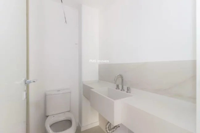 Imagem Apartamento à venda no Jardim Paulista, São Paulo-SP: 2 quartos, 1 suíte, sala, 2 banheiros, 1 vaga - 70m² de área!