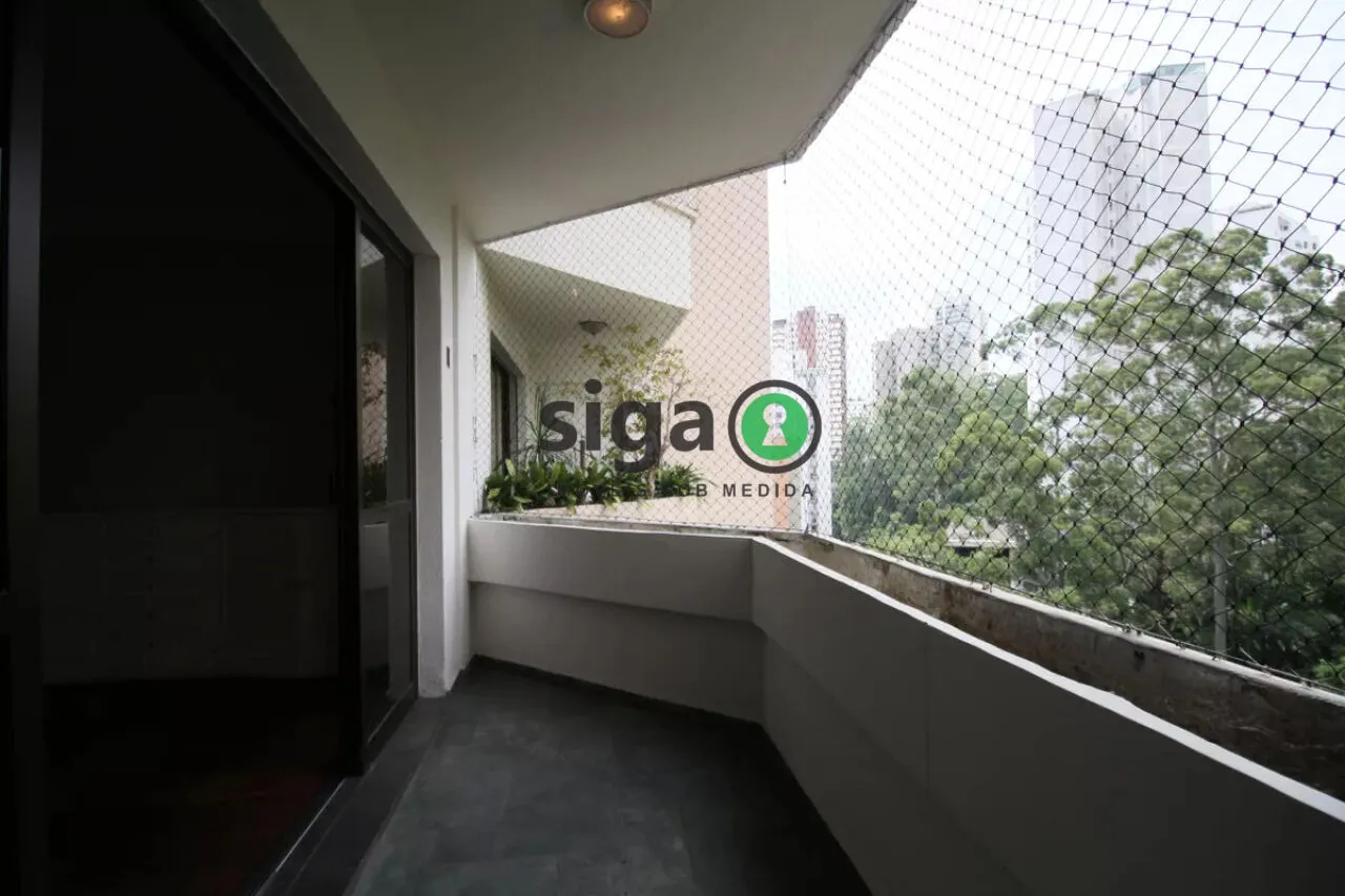 Imagem Apartamento de 210 metros - 4 dormitórios na Vila Andrade