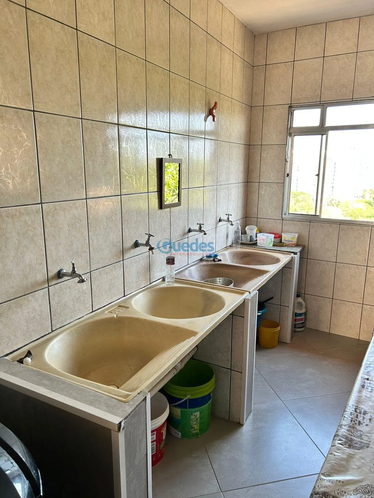 Imagem Casa à Venda em Jardim Maria Rosa, Taboão da Serra - 3 Dorms