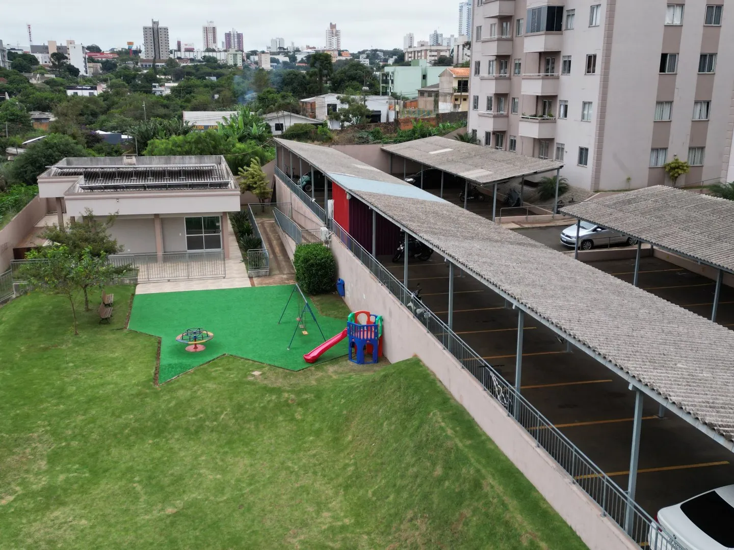 Imagem Apartamento Semimobiliado à venda em Cascavel, Bairro Neva - Oportunidade!