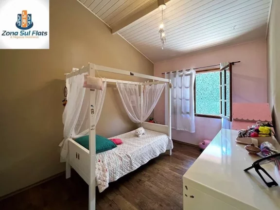 Imagem Linda Casa à Venda Em Condomínio Fechado Próximo à Granja Viana