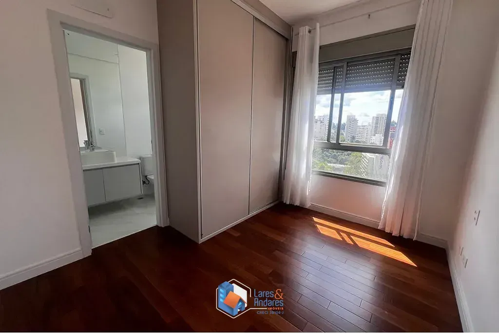 Imagem Apartamento à venda 3 Quartos 3 Suites 4 Vagas 252M² Real Parque São Paulo - SP