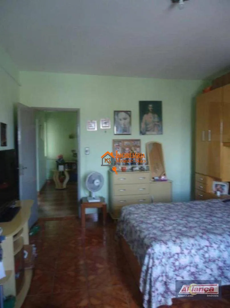 Imagem Sobrado com 3 dormitórios à venda, 191 m² por R$ 530.000,00 - Jardim Presidente Dutra - Guarulhos/SP