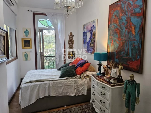 Imagem Charmosa casa com 2 quartos e 1 escritório, para venda em Santa Teresa, Rio de Janeiro