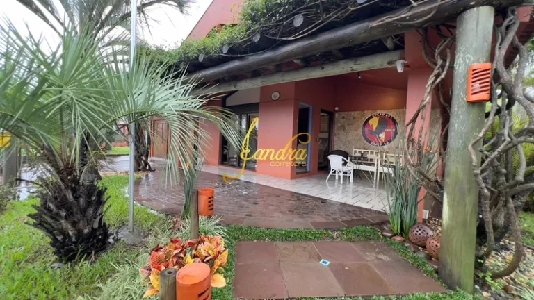 Imagem Excelente Casa no Centro de Xangri-lá! de esquina