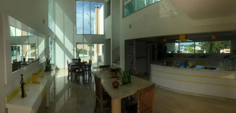 Imagem Linda casa de Alto Padrão no condomínio Ninho Verde I Eco Residence - 400 m² construído, 1350 m² de área total..