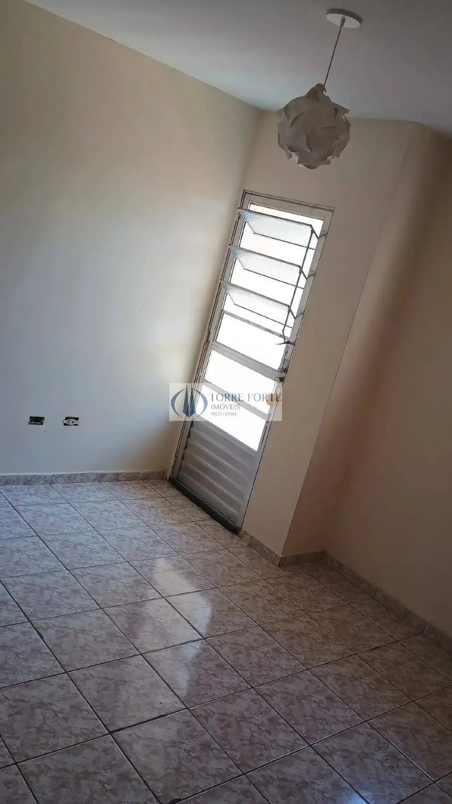 Imagem Lindo sobrado em condomínio fechado na Cidade Líder 