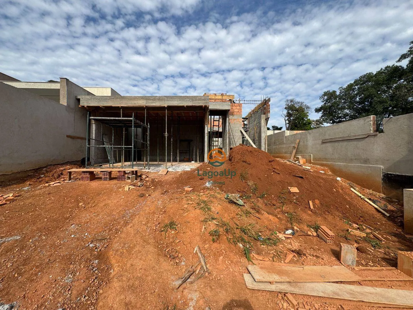 Imagem Casa com 3 dormitórios à venda, 153 m² por R$ 1.350.000,00 - Bela Emilia - Lagoa Santa/MG