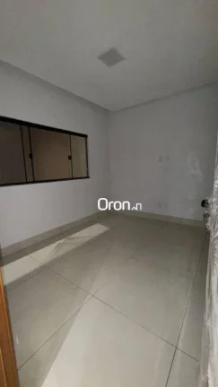 Imagem Casa com 3 dormitórios à venda, 128 m² por R$ 660.000,00 - Itapuã - Aparecida de Goiânia/GO