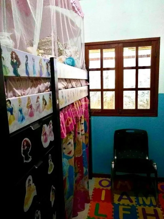 Imagem Casa em Condomínio para Venda em Teresópolis / RJ no bairro Albuquerque