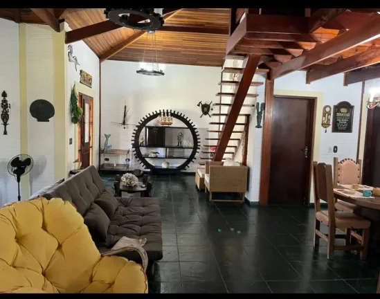 Imagem Casa em Condomínio para Venda em Ubatuba / SP no bairro Horto Florestal