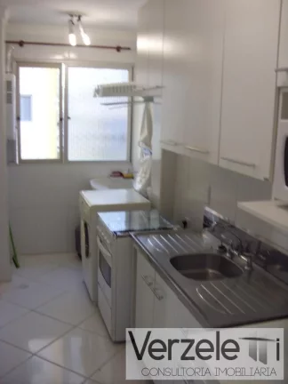 Imagem Apartamento para Temporada em Balneário Camboriú / SC no bairro Centro