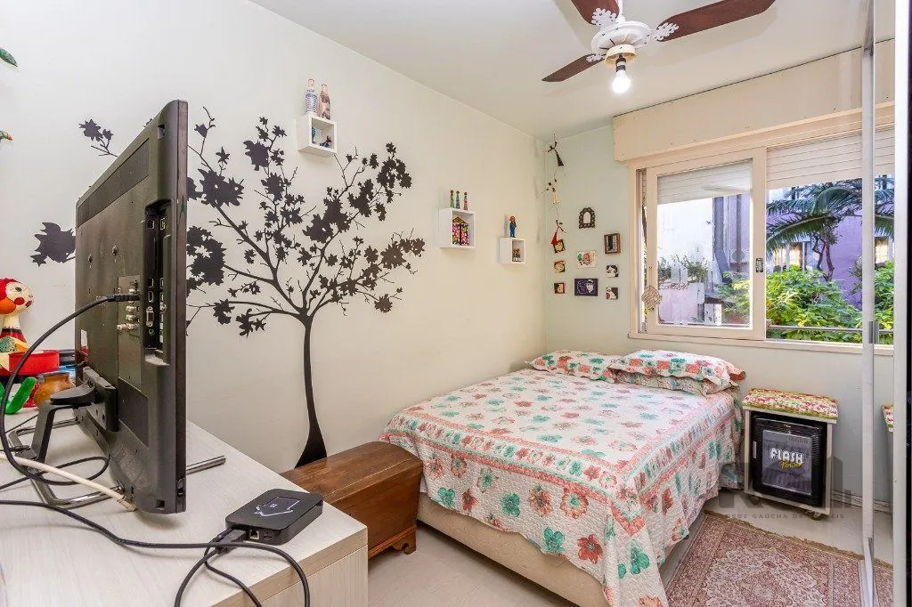 Imagem Apartamento no Jardim Botânico de 3 dormitórios dependência e 2 vagas