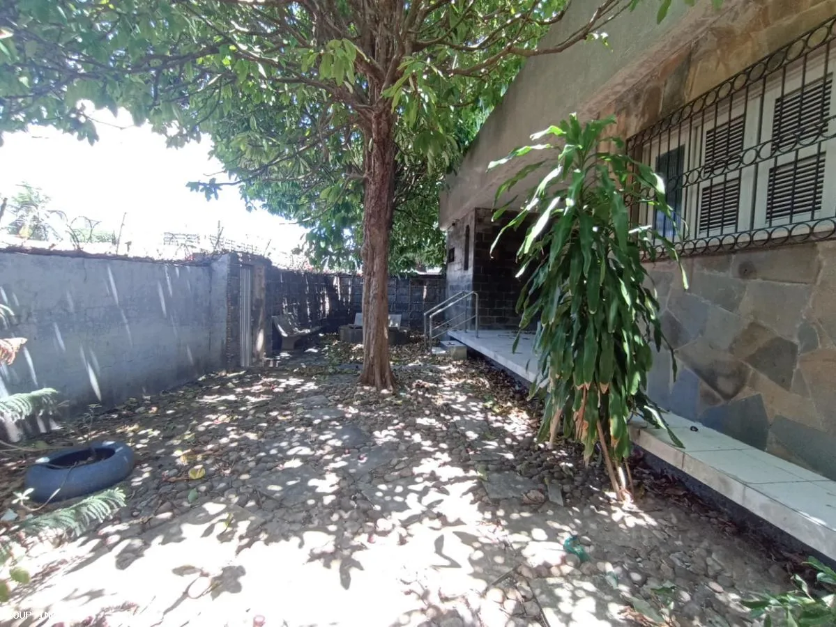 Imagem Terreno para Venda em Fortaleza, Parquelândia