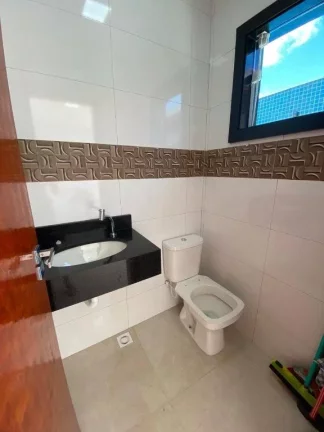 Imagem Casa com 3 dormitórios à venda, 170 m² por R$ 1.050.000 - Jardim Imperador - Praia Grande/SP