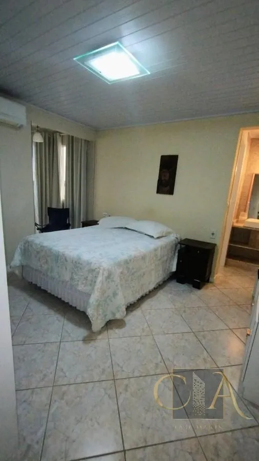 Imagem Apartamento para Venda em Itapema, Meia Praia, 4 dormitórios, 2 suítes, 5 banheiros, 2 vagas