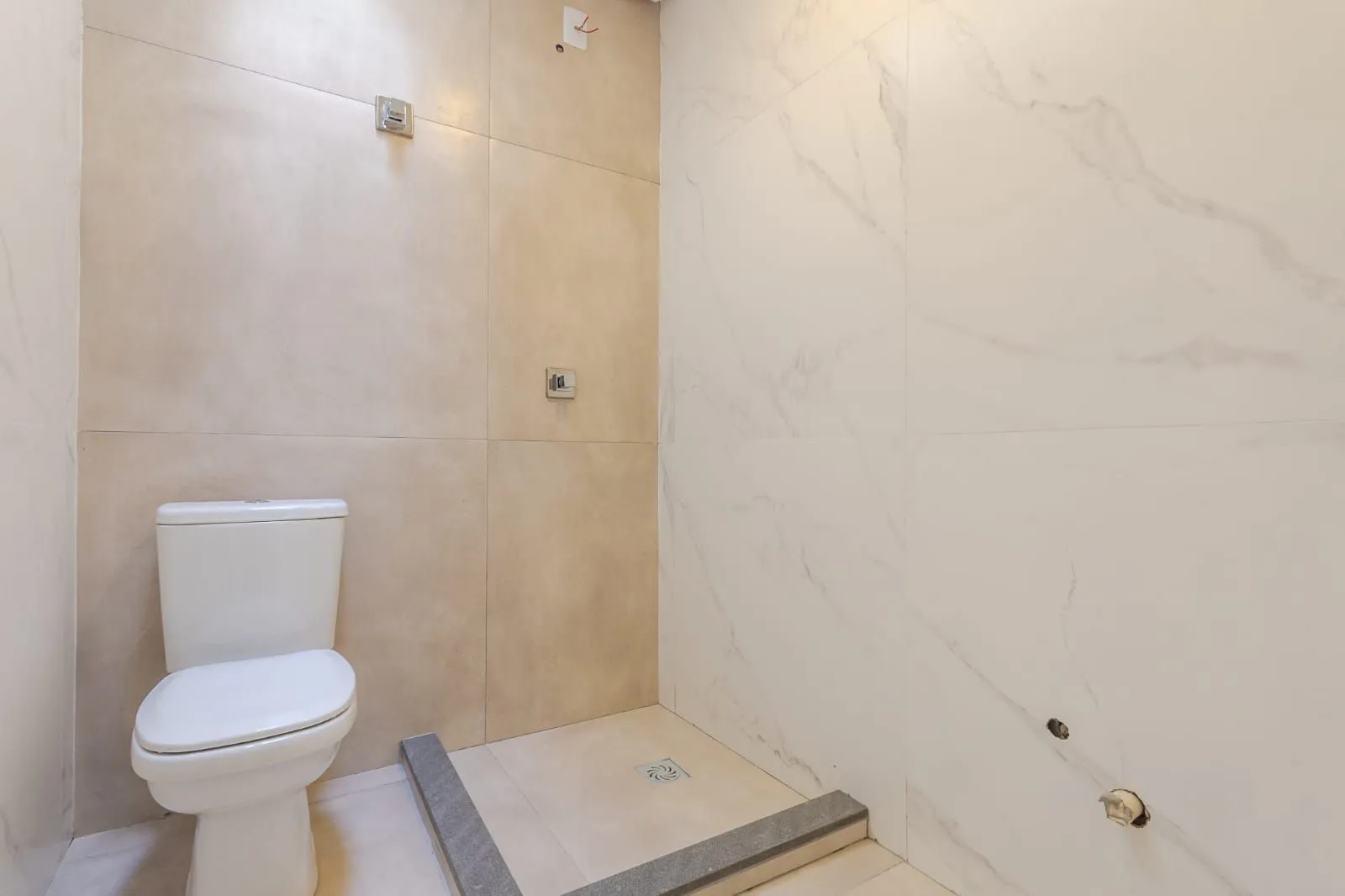 Imagem Casa Condominio para Venda - 94.47m², 3 dormitórios, sendo 1 suites, 1 vaga - Medianeira