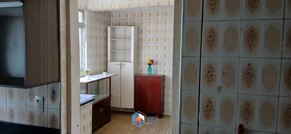 Imagem Casa de vila para venda em Vila Romano com 4 quartos, sendo 1 suíte, 190m²