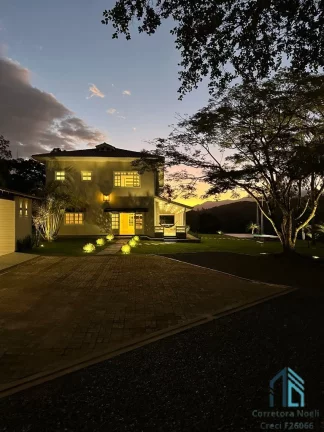 Imagem Exclusiva Casa de Campo de Alto Padrão, de Campo de Alto, Nova Trento - SC