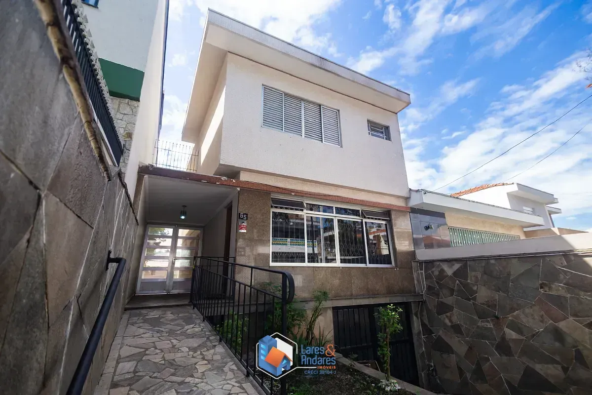 Imagem Casa para venda em Jardim da Glória com 6 quartos, sendo 2 suítes, 210m²