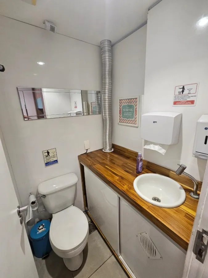 Imagem Sala Comercial para Venda em Rio de Janeiro, Barra da Tijuca, 1 banheiro, 1 vaga