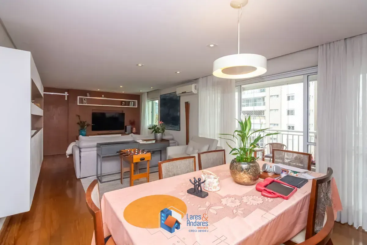 Foto do imóvel Apartamento para venda em Pinheiros com 3 quartos, sendo 1 suíte, 120m² em Rua Fradique Coutinho