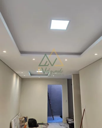 Imagem Sobrado Alto Padrão com Terraço no Cajuru