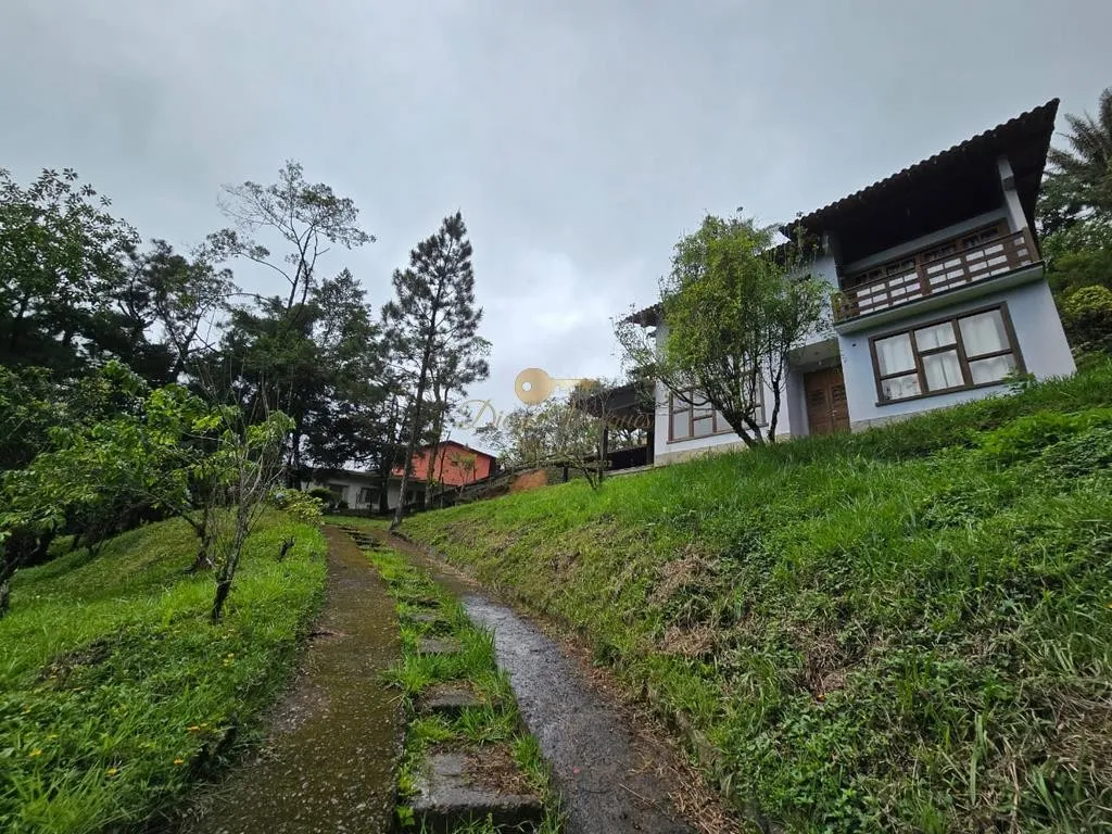 Imagem Casa em Condomínio para Venda em Teresópolis / RJ no bairro Carlos Guinle
