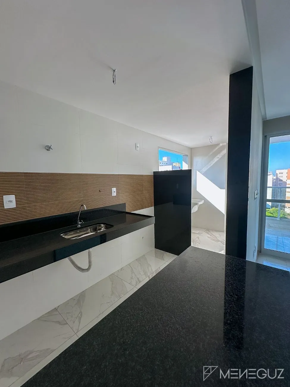 Imagem Apartamento de Luxo Novo no Centro de Guarapari - 3 Quartos com Suíte e Lazer Completo!