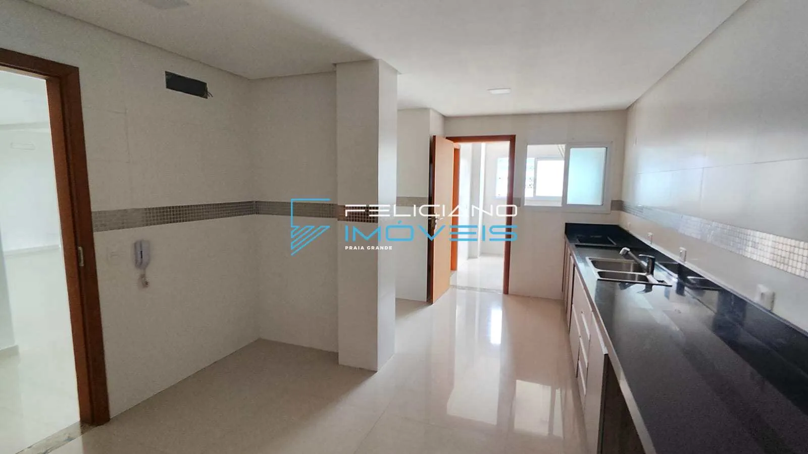 Imagem Cobertura com 3 quartos, Caiçara, Praia Grande - R$ 1.9 mi, Cod: 7021